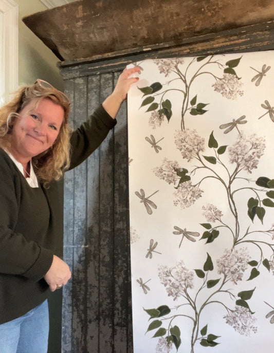 How to Mix Wallpaper With Antiques and the Things You Already Own